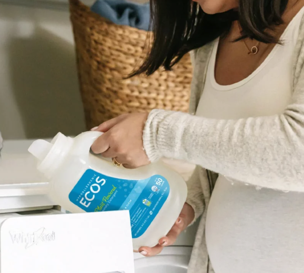 Cómo Cuidar tu Ropa Ecológica para que Dure el Doble (y Contamine la Mitad)